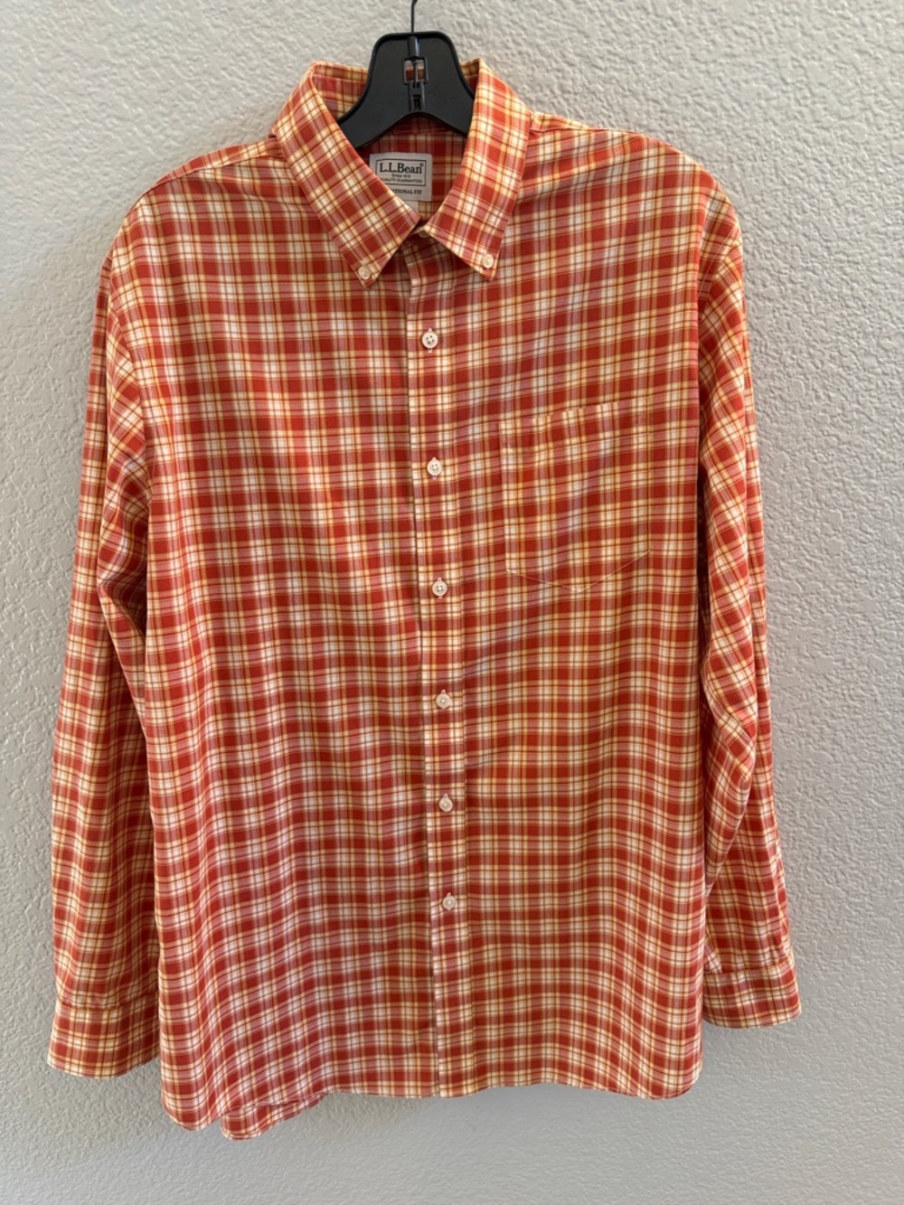 L.L.Bean Men’s Orange White Plaid Traditional Fit Button Down Shirt Size M